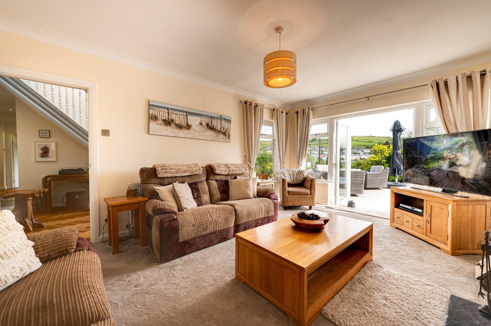 Bettws Road, Llangeinor, Bridgend County Borough, CF32 8PH